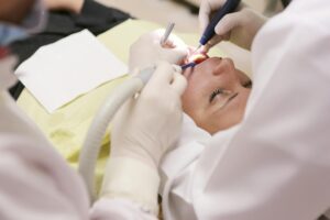 protocole All-on-4 , implants dentaires