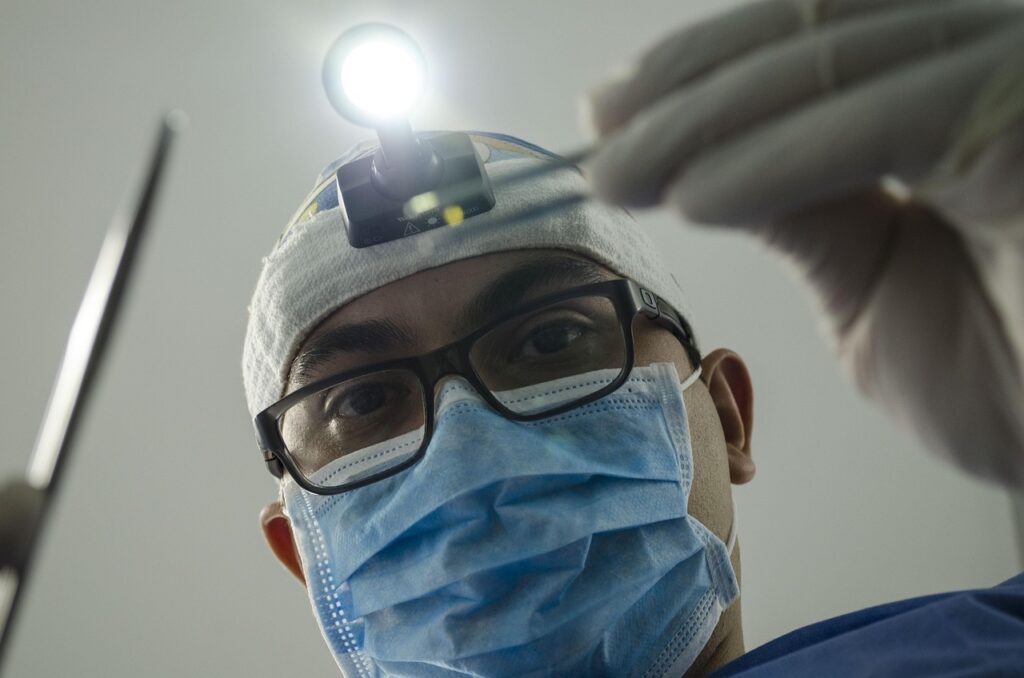 tourisme dentaire à l'étranger risques - dentiste au Portugal - Pixabay
