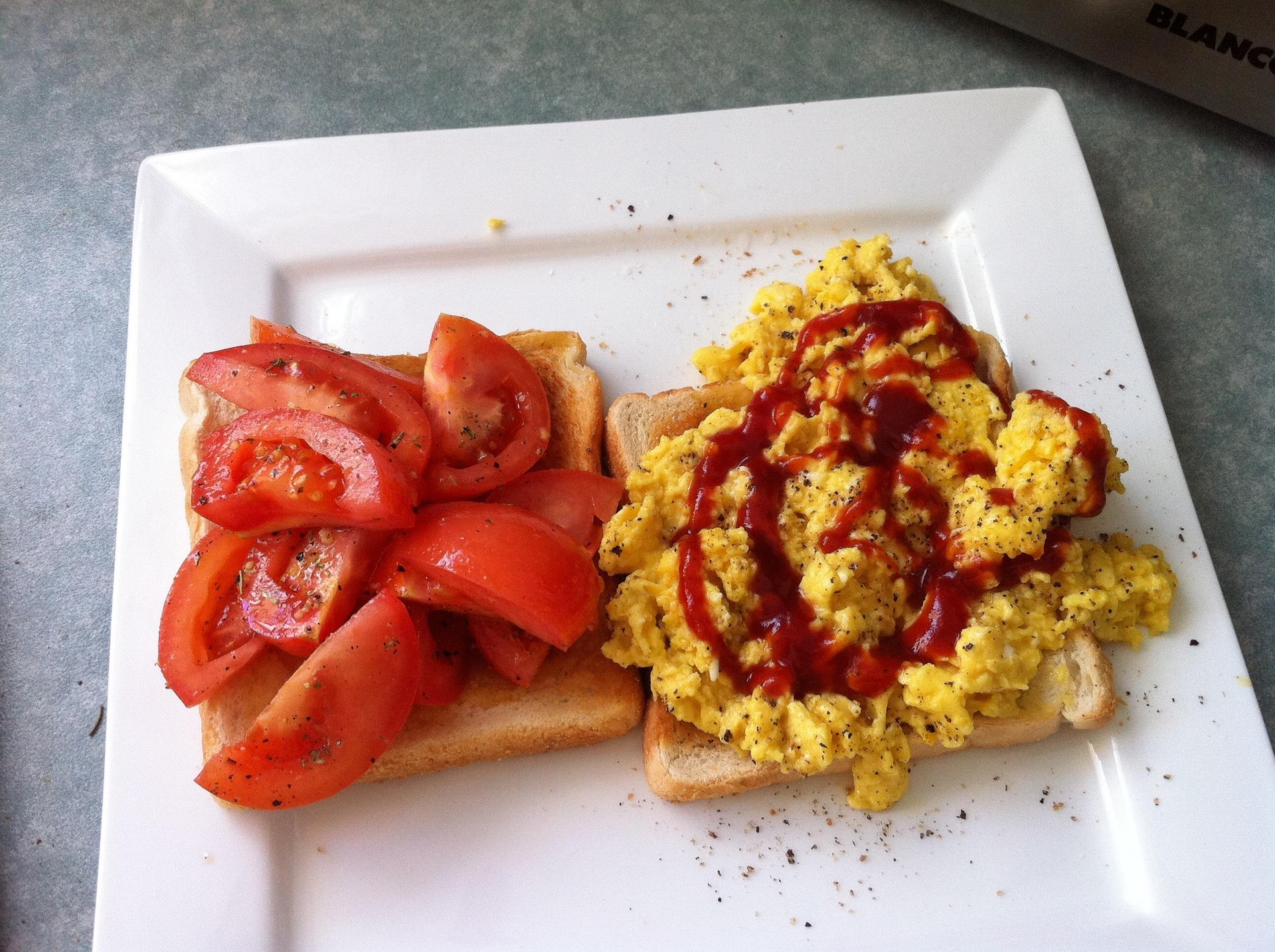 Scrambled eggs, high-protein soft food for recovery after dental implant surgery
