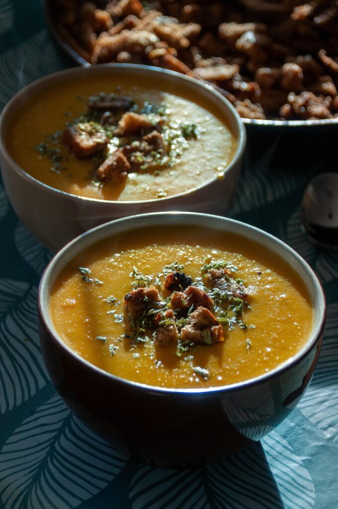What to Eat After Dental Implant Surgery: 30-Day Food Guide from Porto
