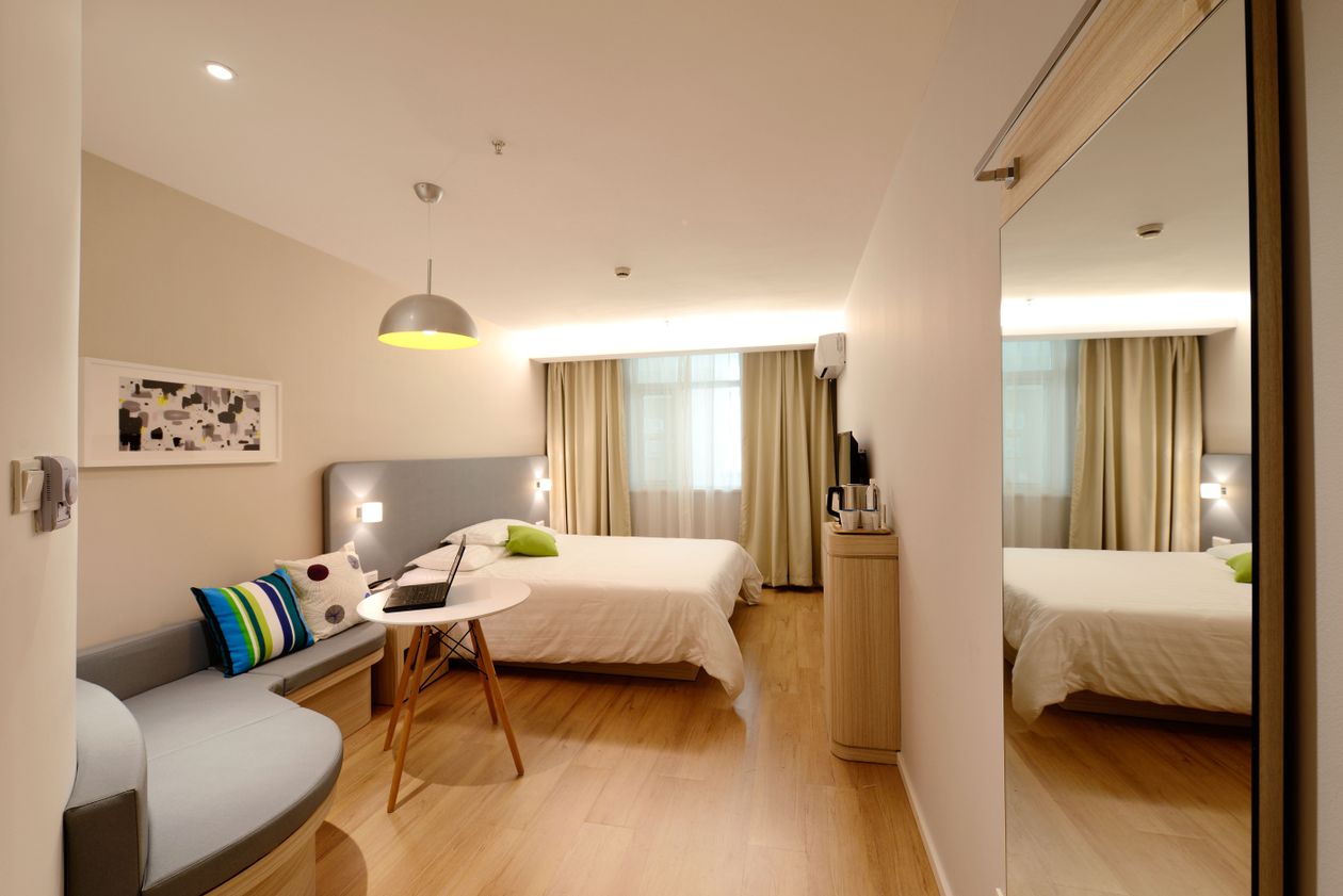 Hôtel confortable à Porto pour séjour dentaire Hôtel à Porto pour voyage dentaire proche clinique Santa Catarina
